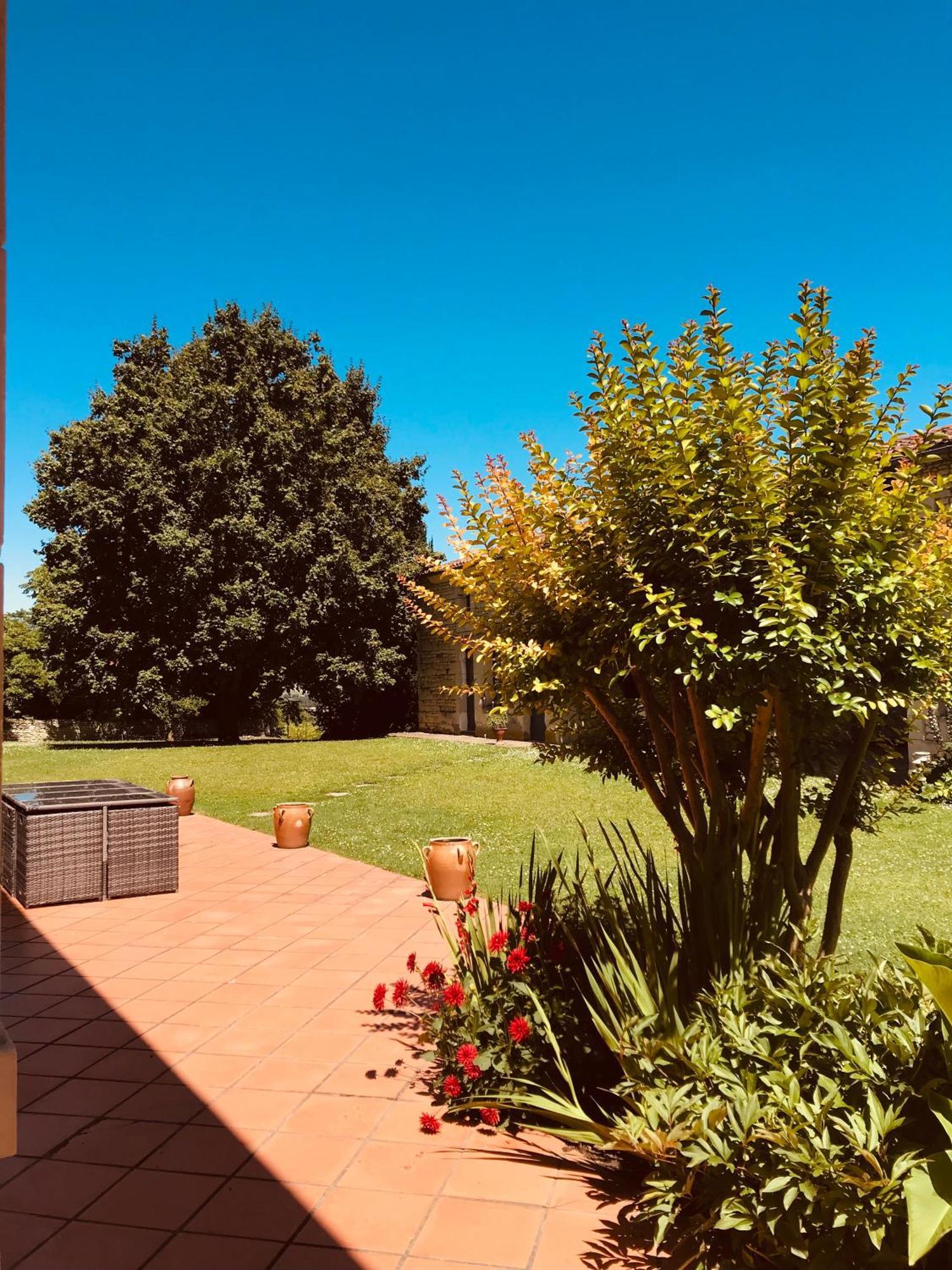 Gite Au Boom Coeur En Options Spa Et Repas Tourtenay Luaran gambar
